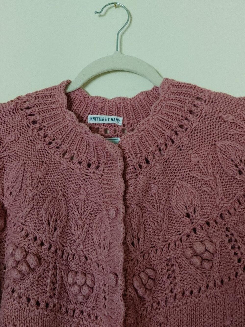 Cape Isle Knitter Vintage Hand Knit Cardigan Sweater Rose Size S - Picture 3 of 7